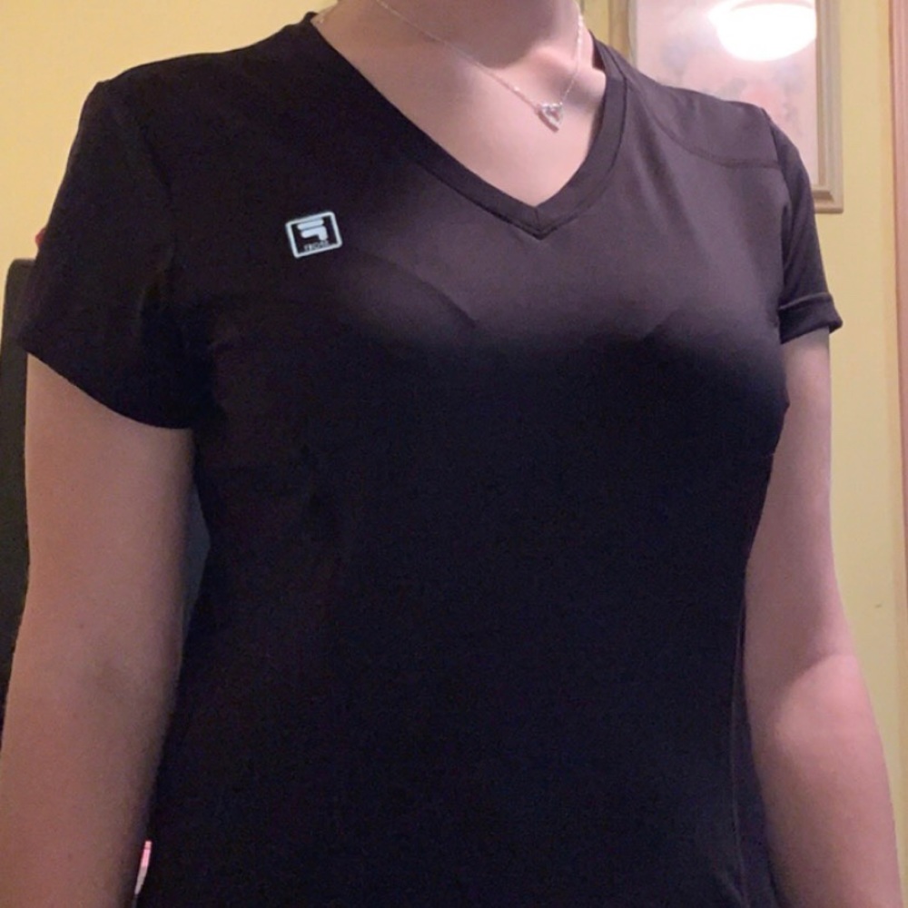 2/$10 Women’s Fila Sports Shirt size M